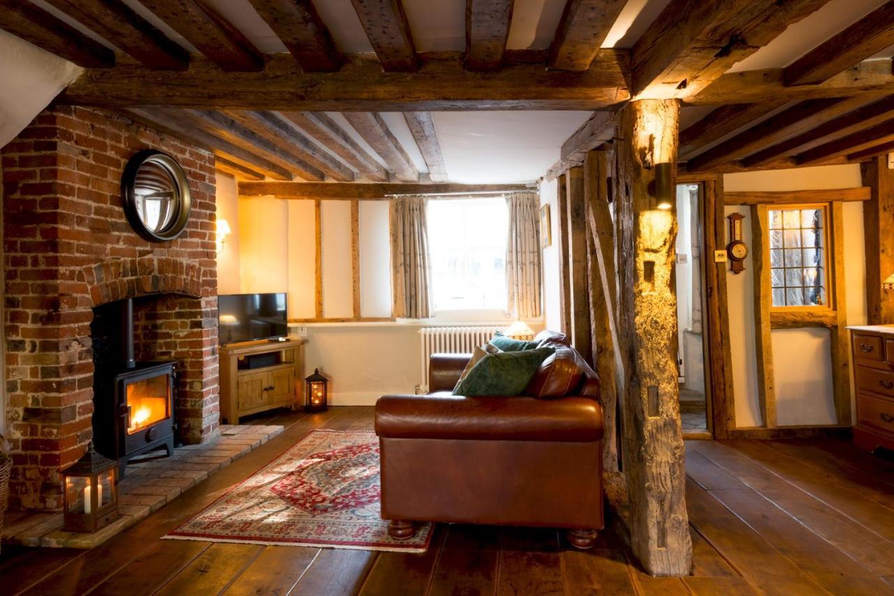 Miller Cottage A Luxury 1550'S Cottage In The Historic Centre Of Saffron Walden Ngoại thất bức ảnh